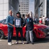 日産『キャシュカイ』が65mのバンジージャンプに成功しギネス世界記録と認定