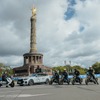 BMWの電動スクーター『CE 04』と『CE 02』が独ベルリンマラソンの先導車として活躍