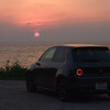 Honda e。日本海に落ちる夕日を見ながら。
