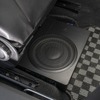 フロントスピーカーをグレードアップすると低音の不足を感じてフォーカルのパワードサブウーファー・iSUBを導入することになる。