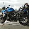 スズキ GSX-S1000（トリトンブルーメタリック）