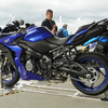 スズキ GSX-S1000GT（パールビガーブルー）