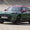 MINIジョン・クーパー・ワークス（JCW）エースマン