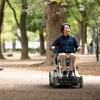 LIFEHUBの次世代電動車いす「AVEST」