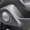 “モービルサウンドテクノロジー（東京都・日の出町）”が製作したオーディオカー（ルノー・メガーヌRS）。