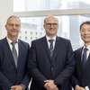（左から）IPG Automotiveのマイケル・コーヘンVP、ステファン・シュミットCEO、IPG Automotive株式会社の清水圭介社長