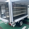 トヨタ・タウンエーストラックがベースの移動スーパー
