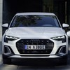 アウディ A3 オールストリート 40 TFSI e