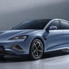 行幸通り / ジャパンモビリティショー2023出展車：BYDシール
