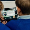 アルピーヌF1チームとマイクロソフトが教育用『マインクラフト』で若者にSTEM啓発
