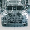 BMWの次世代EV「ノイエ・クラッセ」のSUV版のテスト車両
