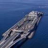 東京湾アクアラインの海ほたるパーキングエリア