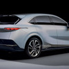 ベントレー コンパクトSUV 予想CG
