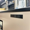 複数箇所に設置されたUSB Type-C対応のコンセント
