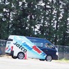 5速ATを搭載した商用バンEV（キャラバン パラメディック）