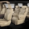 トヨタ・アルファード・エグゼクティブラウンジ（PHEV・E-Four）