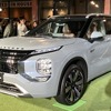 ブリヂストン「ALENZA 001」を装着する三菱 アウトランダーPHEV 改良新型