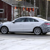 メルセデスベンツ CLA  次期型、ICE搭載仕様のプロトタイプ