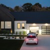 車載アプリでガレージを開閉できるジェンテックスの次世代HomeLink
