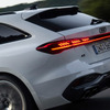 アウディ A5 新型のデジタルOLEDリアライトパネル