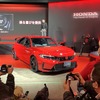 高倉統括部長とシビックタイプRレーシングブラック・パッケージ（東京オートサロン2025）