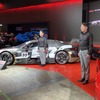 スピーチに立ったホンダレーシングの渡辺康治代表取締役社長。向かって右は本田技研工業統合地域本部日本統括部の高倉記行統括部長