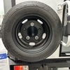 いすゞ トラヴィオ エクスペディション ストライカー カスタマイズコンセプトにはトーヨータイヤのコンセプトタイヤを装着（参考出品）