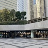 テスラ新宿