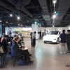 モデルYの改良新型モデルがテスラ新宿にてお披露目された