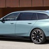 BMW i5 ツーリング