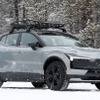 ボルボ EX30クロスカントリー 市販型のプロトタイプ