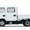 日産『アトラス』の「普通免許対応モデル」のダブルキャブ