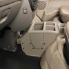 『エブリイ』系列車の車内に調和する、カーメイトのコンソールボックス