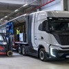 BMWグループが燃料電池トラックの試験運用を開始