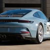 ポルシェの60周年記念限定車『911 S/T』