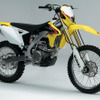 スズキ、海外市場向けバイクの2010年モデル3機種を発表