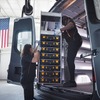 メルセデスベンツが商用車のカスタマイズ手続きを効率化し米国のディーラーで注文可能に