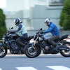 ヤマハ MT-09 Y-AMT（左）とホンダ CB650R E-Clutch（右）