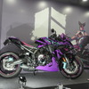 『ストリートファイター6』とコラボレーションした『GSX-8R Tuned by JURI』（大阪モーターサイクルショー2025）