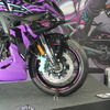 『ストリートファイター6』とコラボレーションした『GSX-8R Tuned by JURI』（大阪モーターサイクルショー2025）