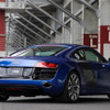 アウディ R8 V10モデル 発売…ライバルは？