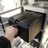 バッテリー交換式EVに搭載したスロット式小型バッテリー