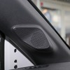 Aピラーの純正ツイーター位置を使ってESBの5.028をインナー取り付けする。ここでも純正を崩さないデザインとした。