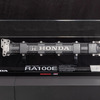 1990年F1でアイルトン・セナとゲルハルト・ベルガーが駆ったチャンピオンマシンに搭載されていたホンダRA100E V10 F1エンジンの部品
