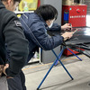 パテ埋め不要でボディの“えくぼ”を直す「セノキ流 総合外板修正術」は効率的かつ低コストで環境にも優しい…御殿場市での研修を取材