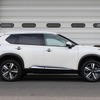 ストリートアドバンスZ4　日産・エクストレイル装着例（アップ量：フロント 35mmアップ / リア 35mmアップ）