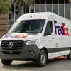 メルセデスベンツ『スプリンター』の500万台となるEVをFedExに納車