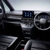 ホンダ ステップワゴン e:HEV SPADA PREMIUM LINE BLACK EDITION
