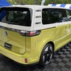 VW ID. Buzz 欧州仕様（写真は2024年、JAIAカーボンニュートラル促進イベント in 東京：行幸通り）