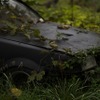 家の前に勝手に停められた車、動かしたらこっちが違法! 放置車両の正しい対処法